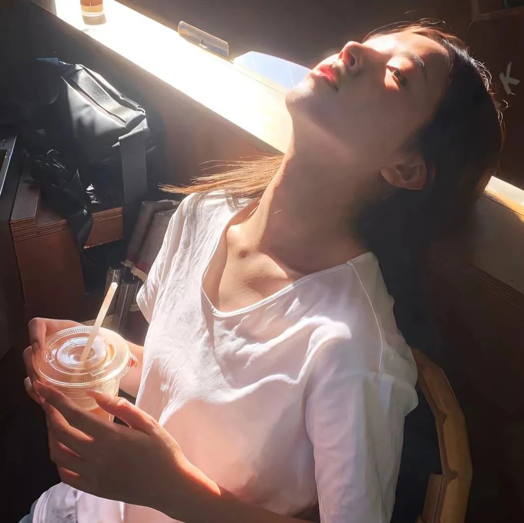 情色小说家